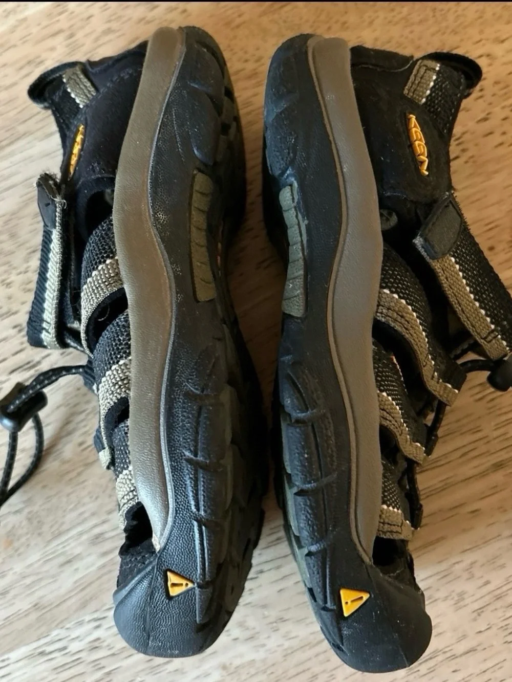 Keen Sandals for Kids, Size 1, Color Black, Olive Green, Gently used.